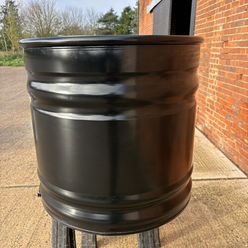 Black 4ft oval stock tank