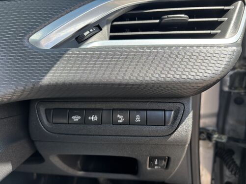 Peugeot 2008 1.2 PureTech Allure Euro 6 5dr