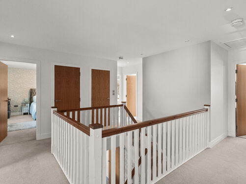 Macgregor Place, Larbert, FK2 8RJ