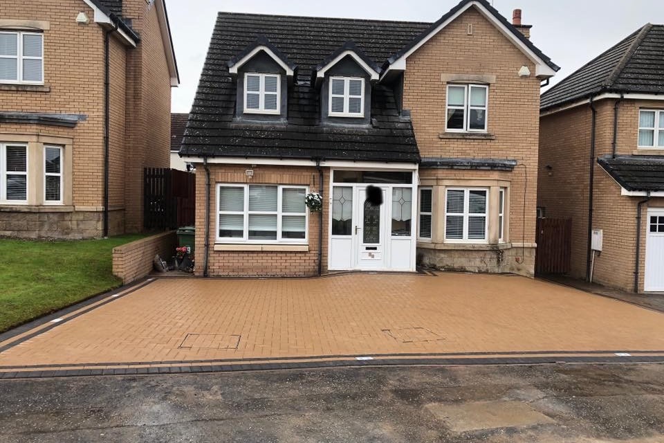 2 Car Driveway deal, not to be beaten! 