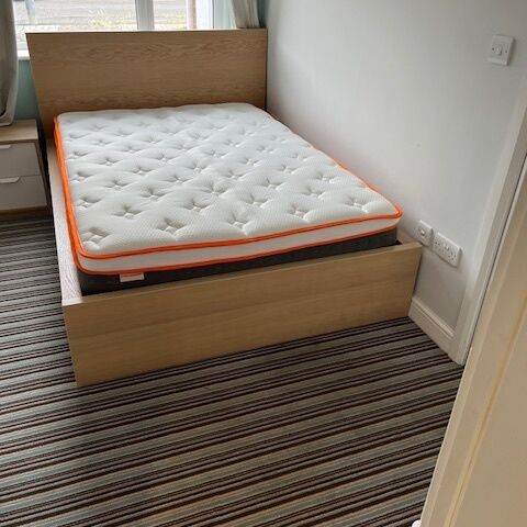 Conisborough Ensuite Room To Let