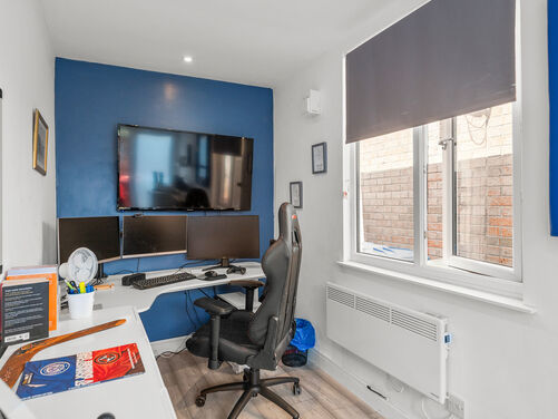 Stevenson Court, Falkirk, FK2 7PX