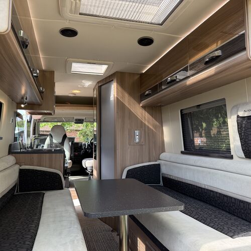 2015 65reg Autocruise Rhythm Peugeot Boxer - 1 Owner - Full History