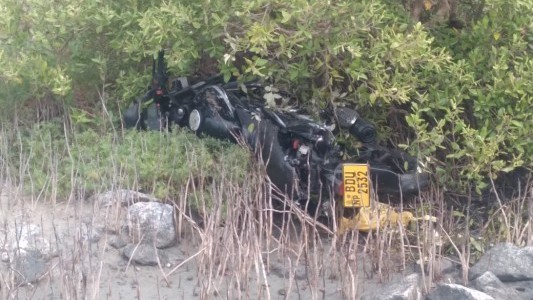 பரமன்கிராய் பகுதியில் விபத்து - யாழ்.இளைஞர் பரிதாப மரணம்