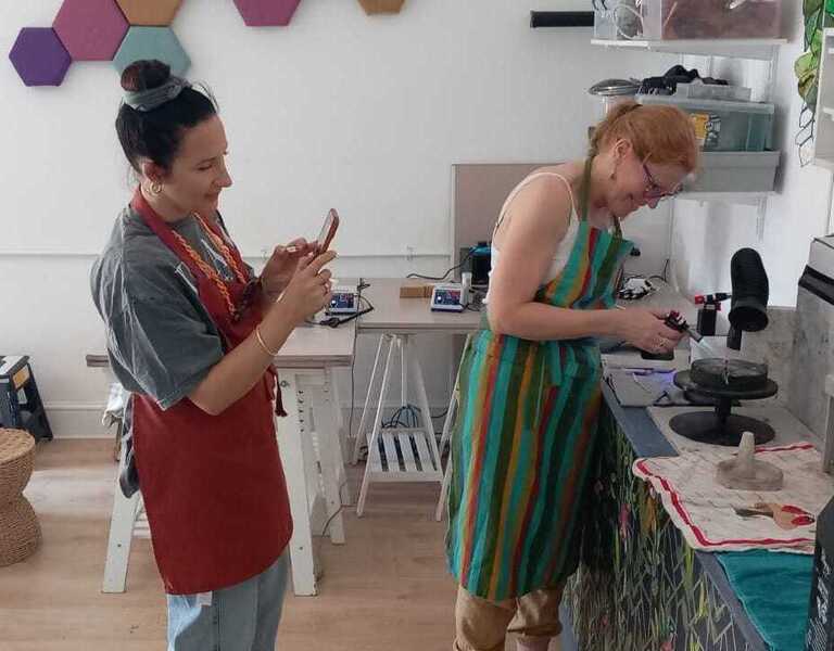 Classes  | Gypsy Jeweller | One to one jewellery tuition |  Learn enamelling and stone setting | Unique handcrafted jewellery