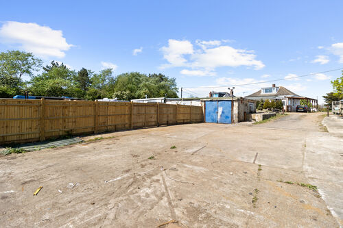 Eastbourne Road, Pevensey