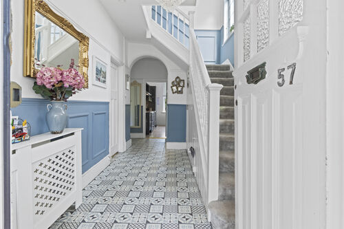 Kings Avenue, Eastbourne