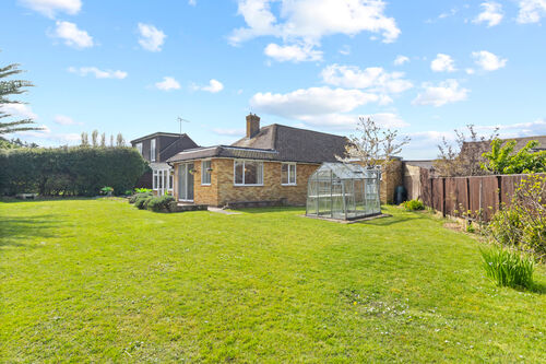 Glen Close, Polegate