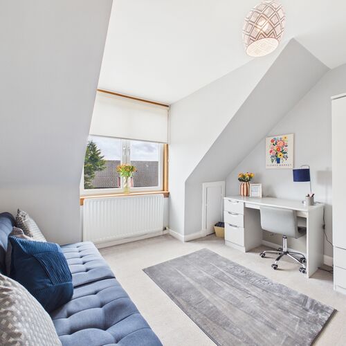 High Road, Stevenston