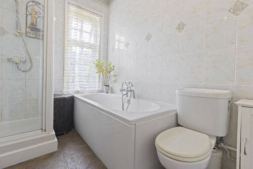 Saffrons Road, Eastbourne