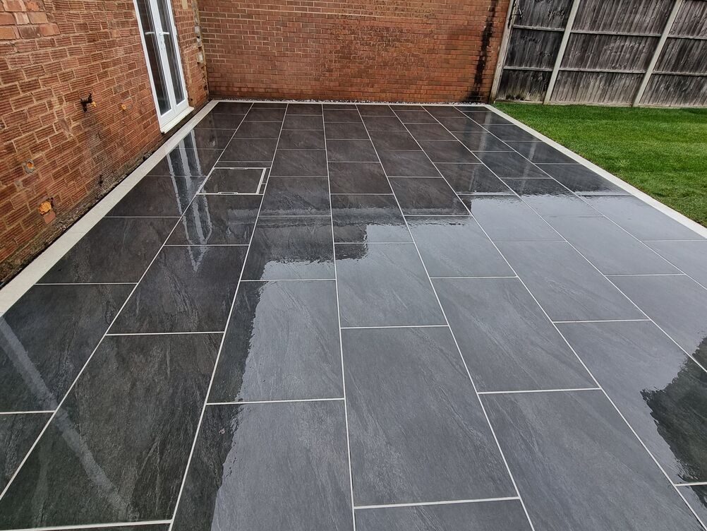 Gallery | Hd Landscaping | Landscape Gardening | Garden Maintenance Leighton Buzzard | Garden Design Bedfordshire