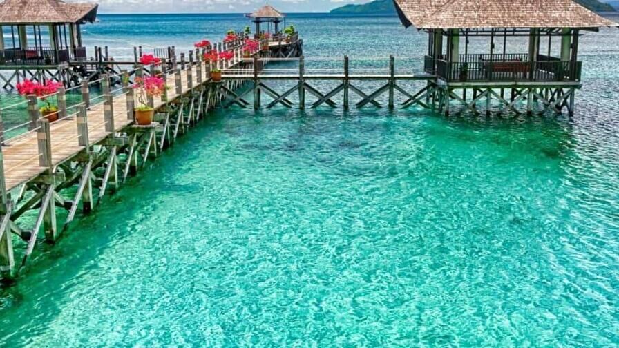 Bunga Raya Island Resort
