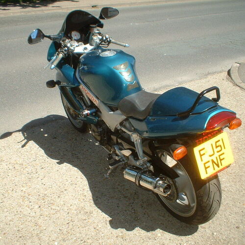 HONDA VTR1000  FIRESTORM