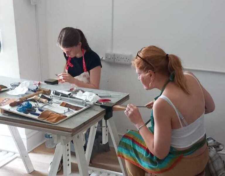 Classes  | Gypsy Jeweller | One to one jewellery tuition |  Learn enamelling and stone setting | Unique handcrafted jewellery