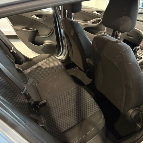 2015 (65) VAUXHALL ASTRA 1.6 CDTi DIESEL TECHLINE 5 DOOR 