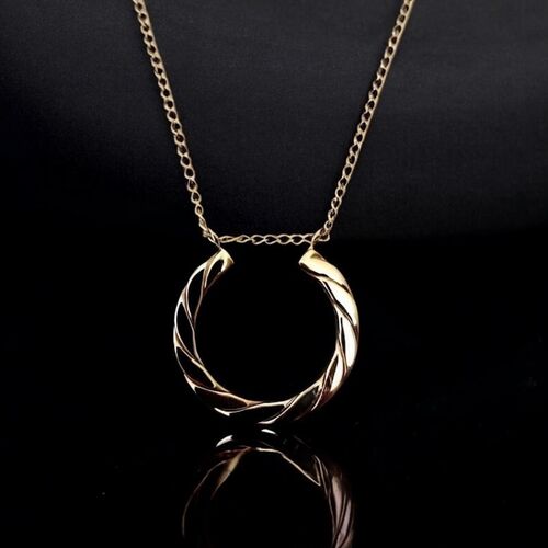 Tri colour horse shoe pendant