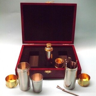 Wooden Boxed Flask, Cups and Peg Finders