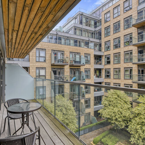 Dashwood House, Dickens Yard, London, W5