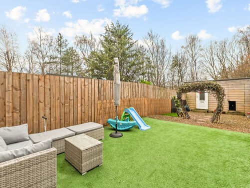 Auld Kirk Road, Tullibody, FK10 2TG