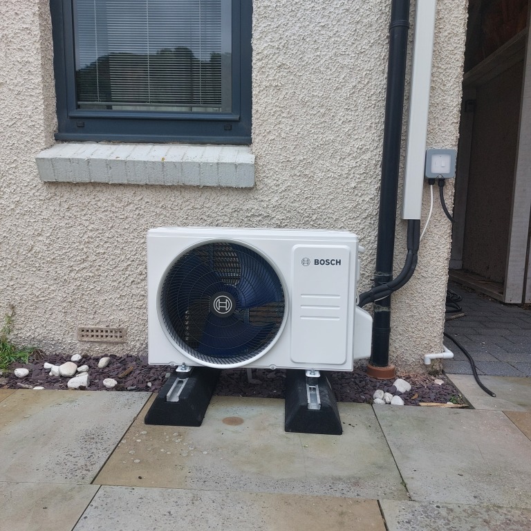 Air Cons / Heat Pump Quote | Valgas LTD | Boiler installations | Boiler quotes fixed price | Air conditioning installation
