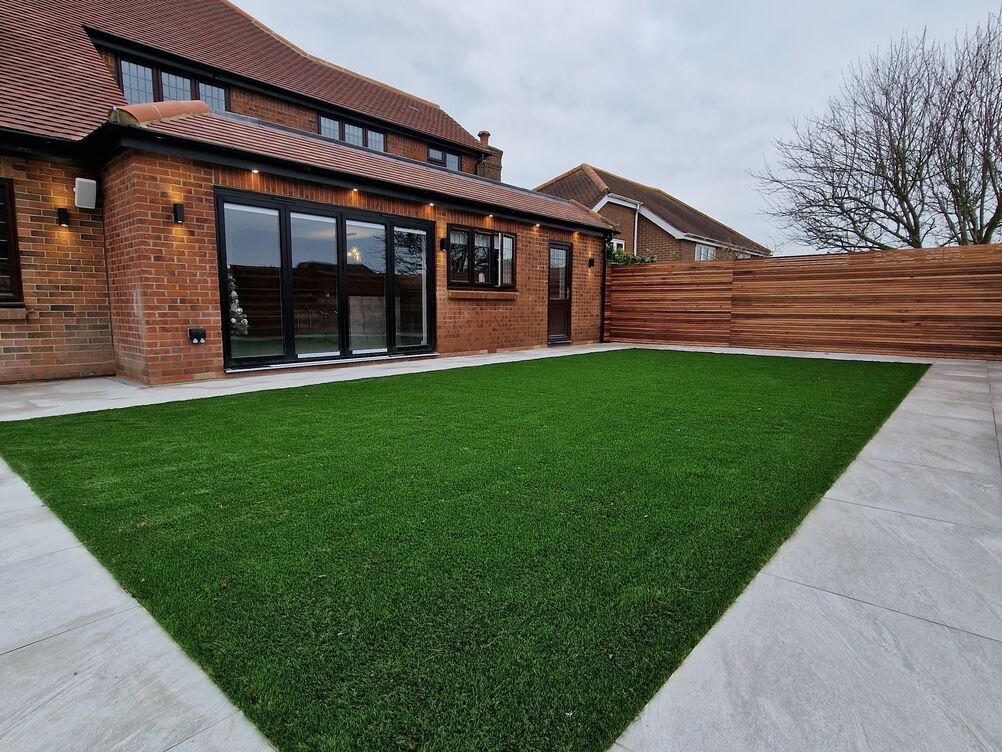 5 Bedroom double extension and full refurbishment 