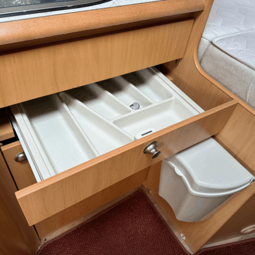 2006 Lunar Premier H622 Motorhome Fixed Bed 4 Berth Renault Master 2.5 DCi