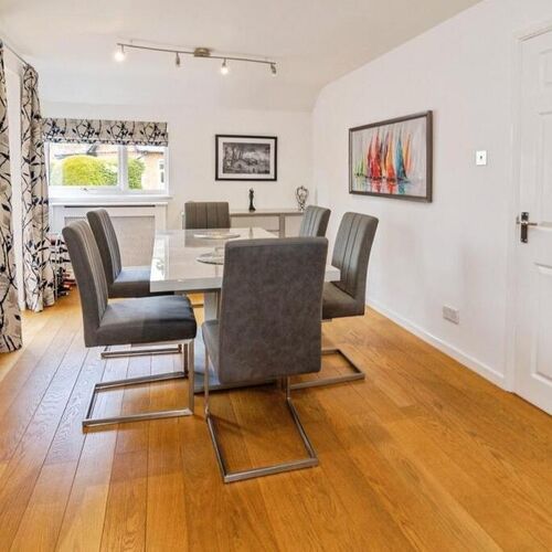HIGH ST, NORTH CRAWLEY - 4 BEDROOMS