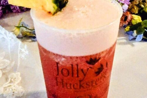 Gallery | Jolly Hucksters Mobile Bar Company | mobile bar Hertfordshire/mobile bar Buckinghamshire/mobile bar Hertfordshire/Wedding bar Buckinghamshire | wedding bar Hertfordshire | Real ale events bar /corporate events Hertfordshire/party bars Buckinghamshire/charity event bars