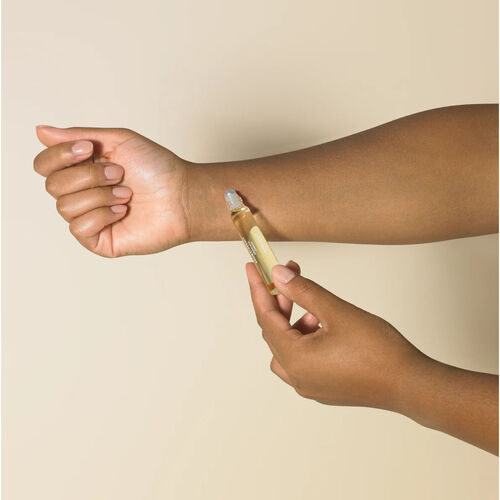 Aromatherapy Associates Deep Relax Roller Ball with Vetivert Camomile & Sandalwood 10ml