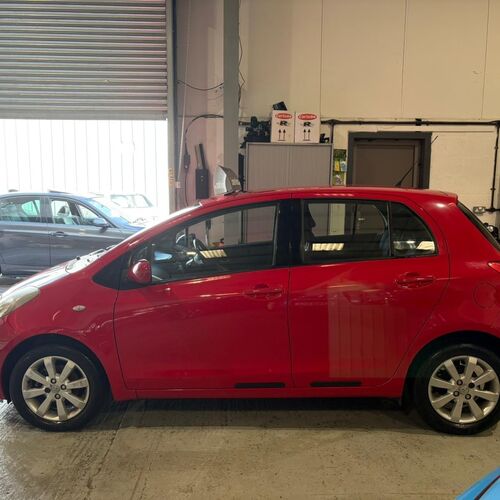2011 (11) TOYOTA YARIS 1.3 DUAL VVT-i T SPIRIT 5 DOOR 
