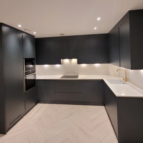 Kitchen Renovation & Herringbone Flooring 