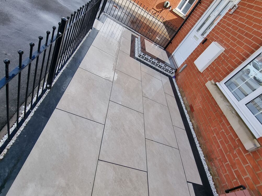 Gallery | Hd Landscaping | Landscape Gardening | Garden Maintenance Leighton Buzzard | Garden Design Bedfordshire