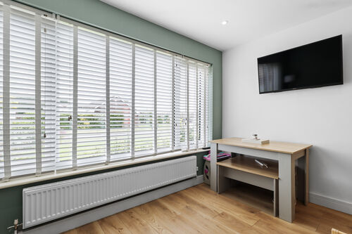 Seven Sisters Road, Eastbourne