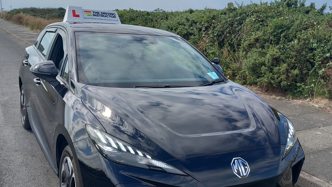 Automatic driving lessons Barrow in Furness