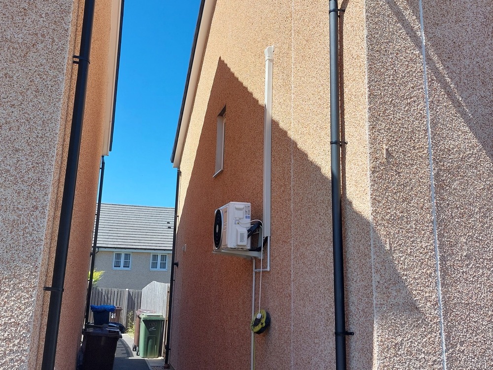 Air Cons / Heat Pump Installations | Valgas LTD | Boiler installations | Boiler quotes fixed price | Air conditioning installation