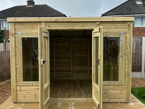10x8 Pent Summer House