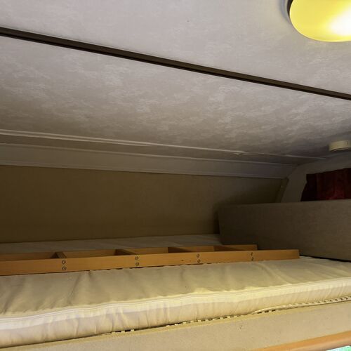 Elddis Avantgarde 100 Motorhome 5 Berth - 2002 Peugeot Boxer 2.0HDi