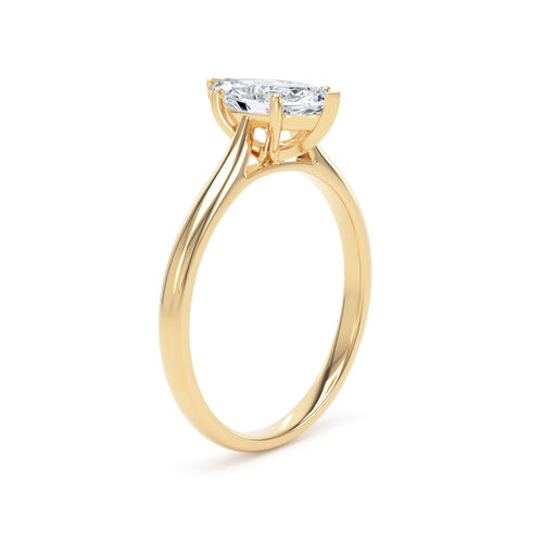 Marquise diamond solitaire