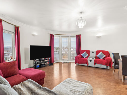 James Short Park, Falkirk, FK1 5EB