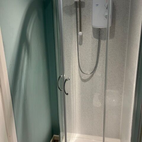 Conisborough Ensuite Room To Let