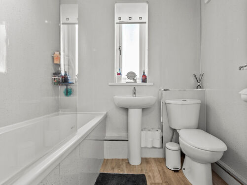 Northwood Road, Tullibody, FK10 2TJ