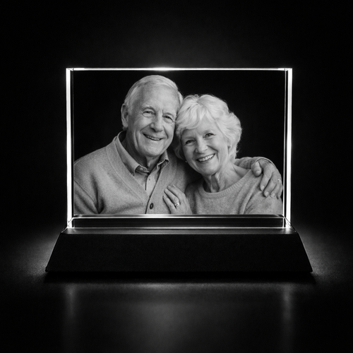 The Superb Rousay 2D Crystal Glass Photo Frame