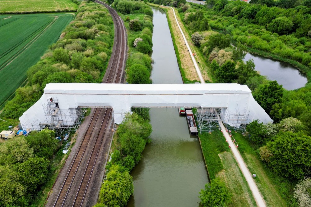 Scaffold foot plate base - Attridge Scaffolding 