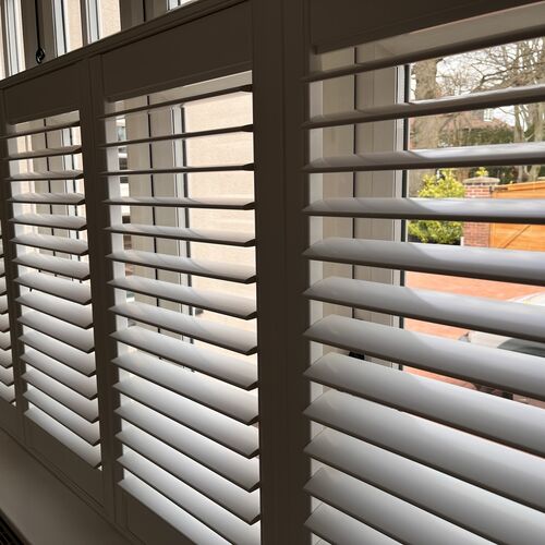 Plantation shutters | Blinds Direct | Blinds Direct | Blinds Stockport | Wooden and Roller Blinds Stockport