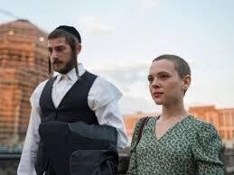 Open stories vs closed stories