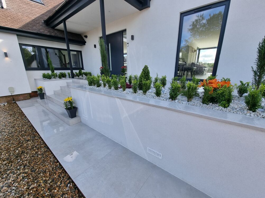 Gallery | Hd Landscaping | Landscape Gardening | Garden Maintenance Leighton Buzzard | Garden Design Bedfordshire