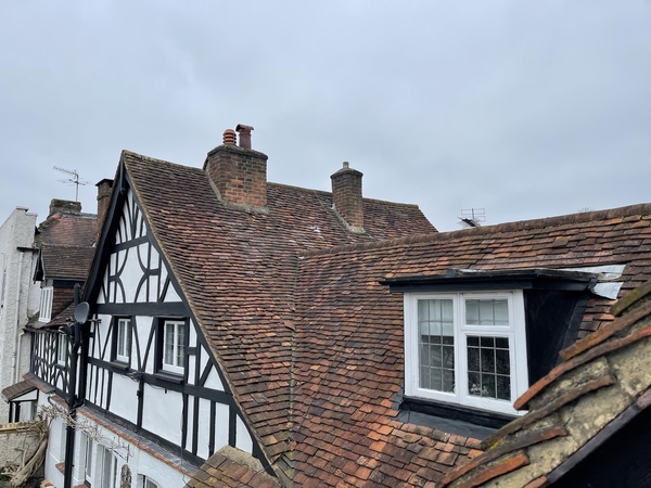 Mid-16th century timber framed grade II Listed cottage located in Pinner