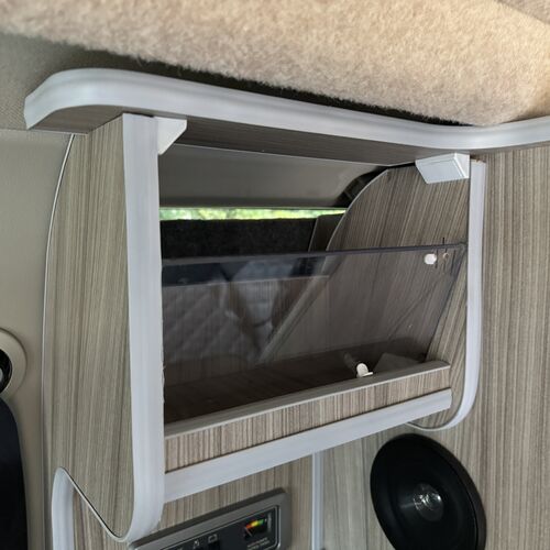 2005 Nissan Elgrand Camper Van 3.5 V6 - Blue - ProConversion - 1 UK Owner 8yrs