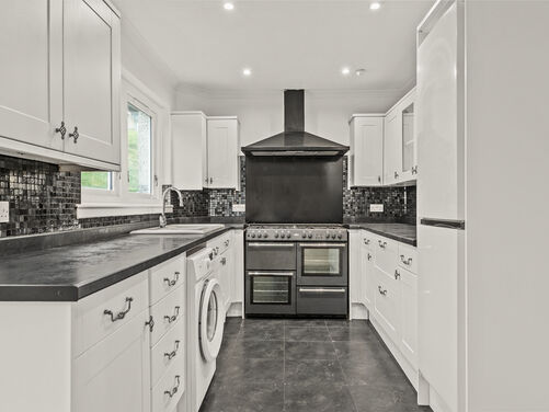 Calder Place, Hallglen, Falkirk, FK1 2QZ