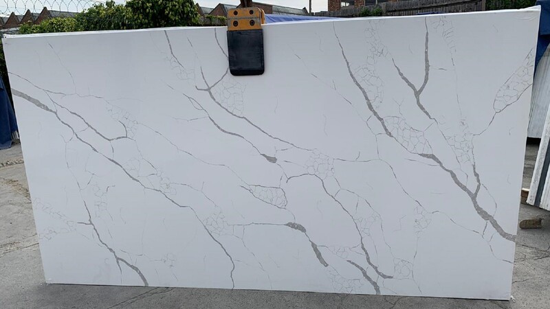 Istone Calacatta Extra